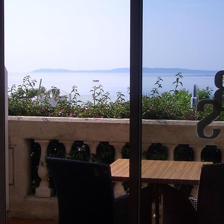 Hotel Beau Soleil Le Lavandou Εξωτερικό φωτογραφία