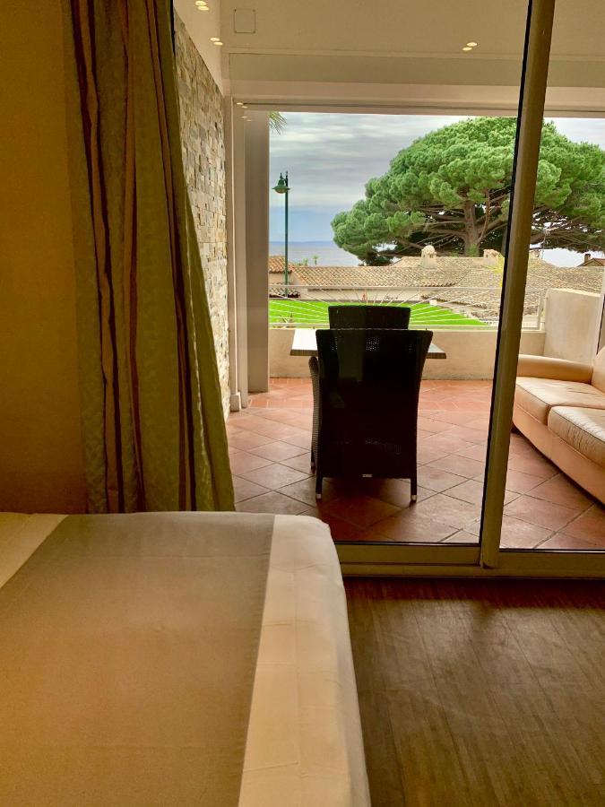 Hotel Beau Soleil Le Lavandou Εξωτερικό φωτογραφία