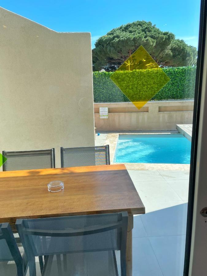 Hotel Beau Soleil Le Lavandou Εξωτερικό φωτογραφία