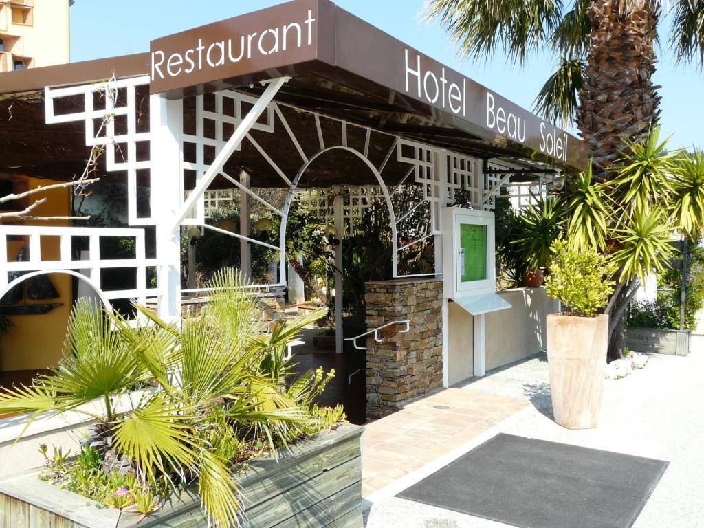 Hotel Beau Soleil Le Lavandou Εξωτερικό φωτογραφία