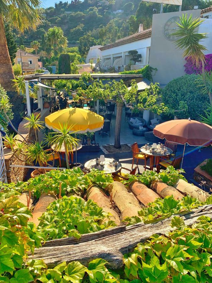 Hotel Beau Soleil Le Lavandou Εξωτερικό φωτογραφία