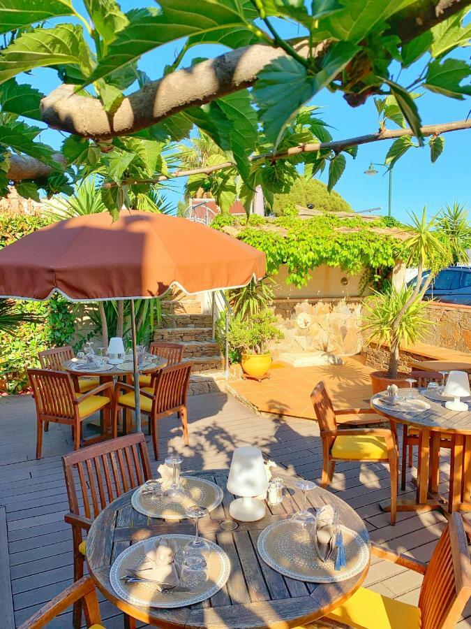 Hotel Beau Soleil Le Lavandou Εξωτερικό φωτογραφία